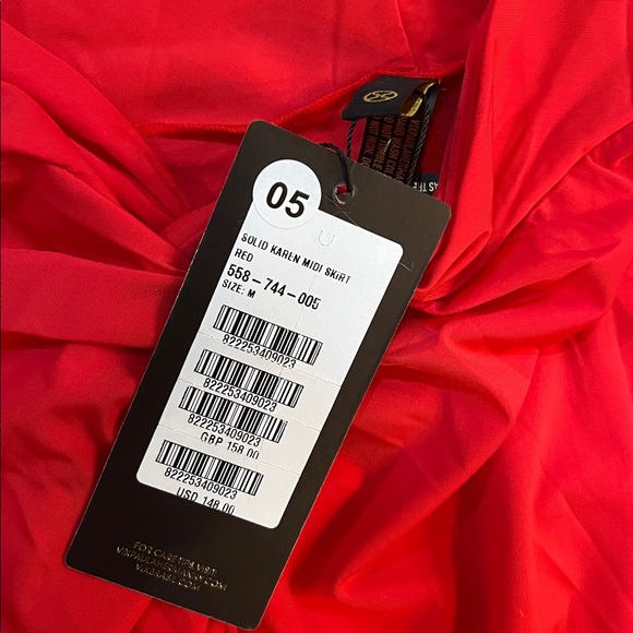 ❄️SNOW SALE❄️ Vix Paula hermanny karen skirt in red - new with tags - Picture 3 of 4